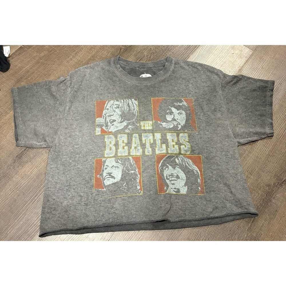 Graphic T-shirt